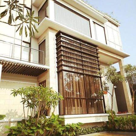 The Nyaman Motel Jakarta Luaran gambar