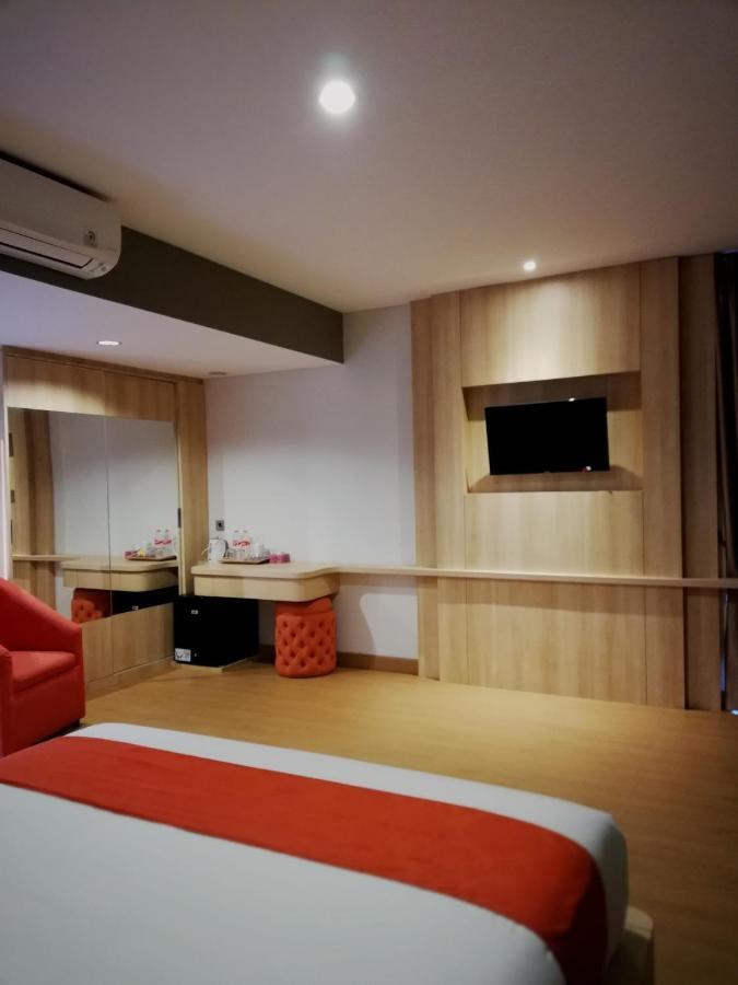 The Nyaman Motel Jakarta Luaran gambar